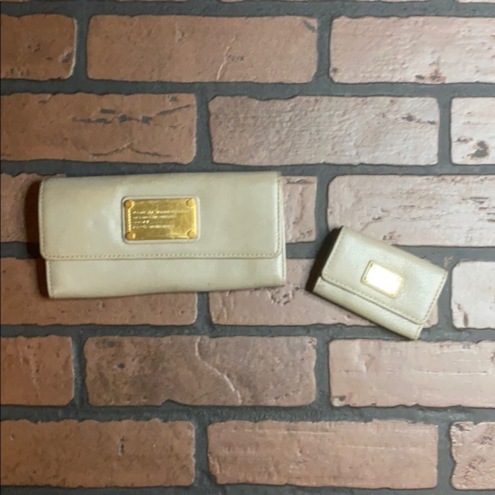Wallet and Key Holder